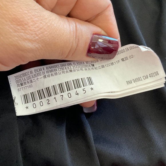 Forever 21 Velvet Neck Tie Cardigan Shrug - Picture 9 of 10